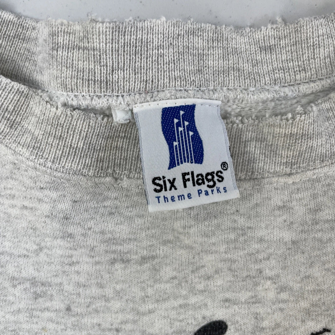 Vintage Six Flags Fright Fest Looney Tunes Crewneck Sweatshirt Size XL 90s