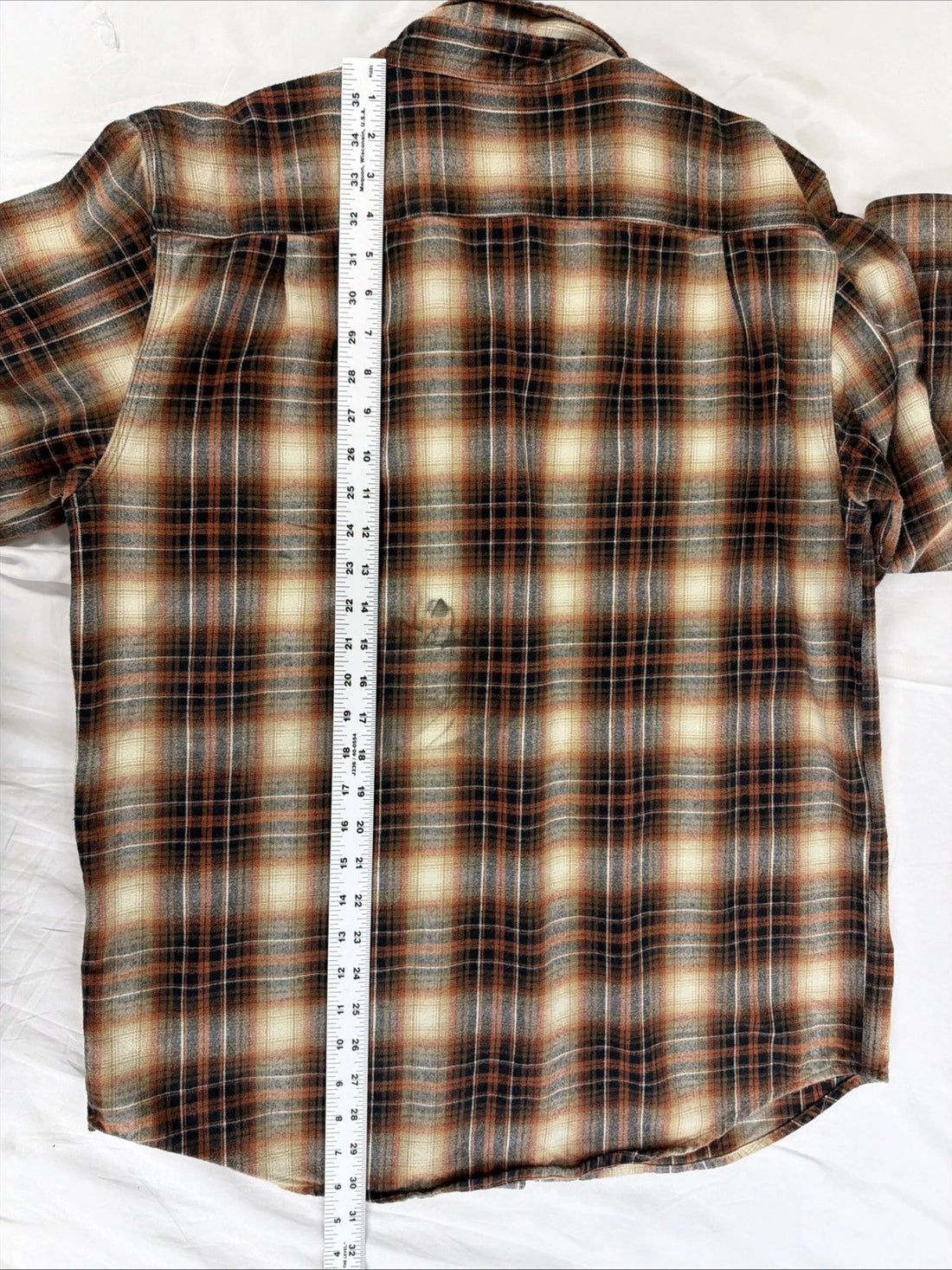 Carhartt Button Up Shirt Size Medium Plaid