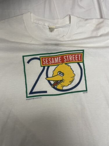 Vintage Big Bird Sesame Street 20th Anniversary T-Shirt Size XL Muppets 1988 80s
