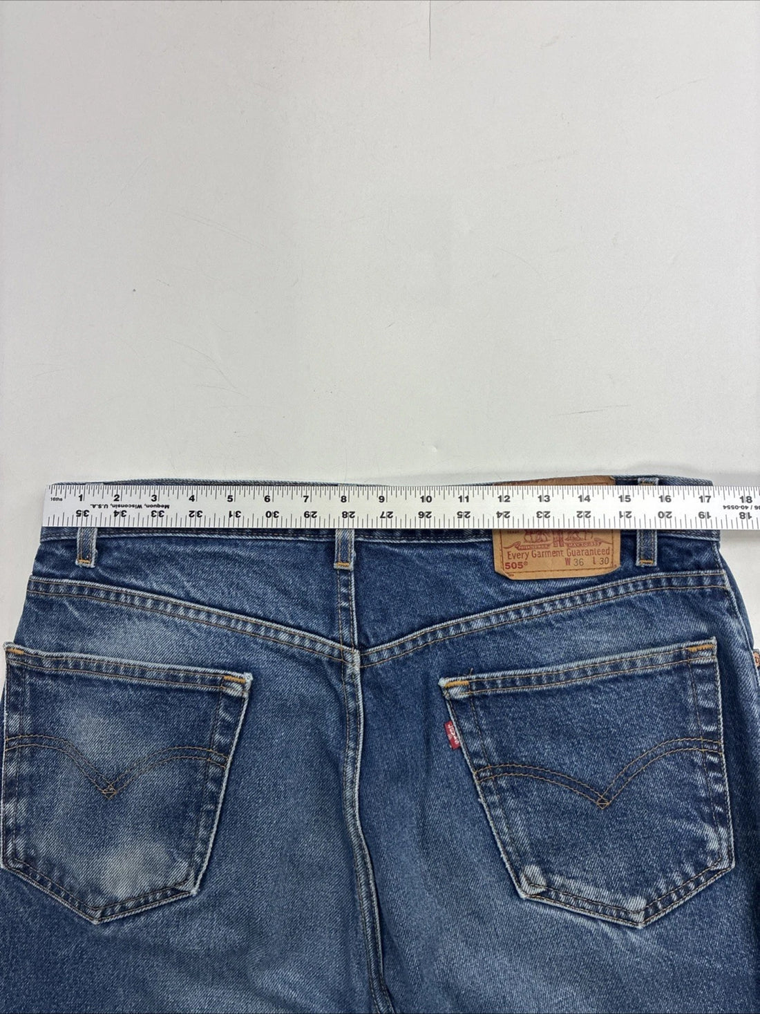 Vintage Levi Strauss & Co 505 Denim Jeans Pants 36 X 30 00505-0216