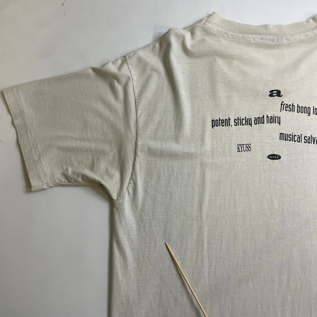 Vintage Kyuss Fresh Bong Potent Sticky Hairy Musical Salvation T-Shirt XL Stoner