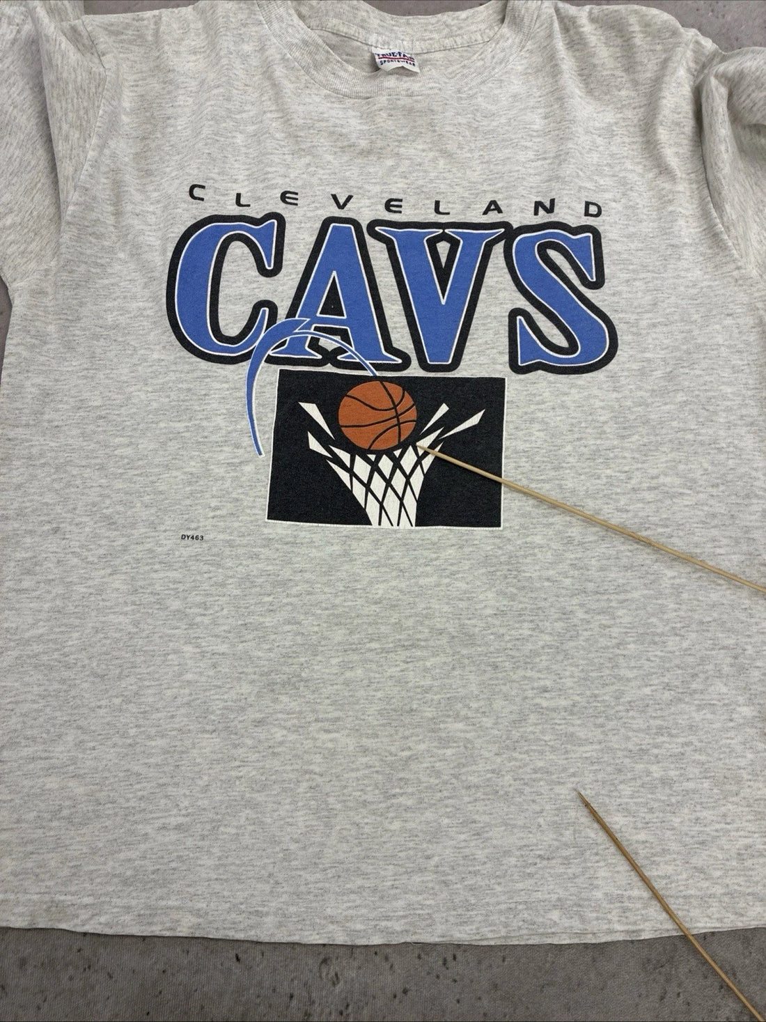 Cleveland Cavaliers T-Shirt Size Large NBA