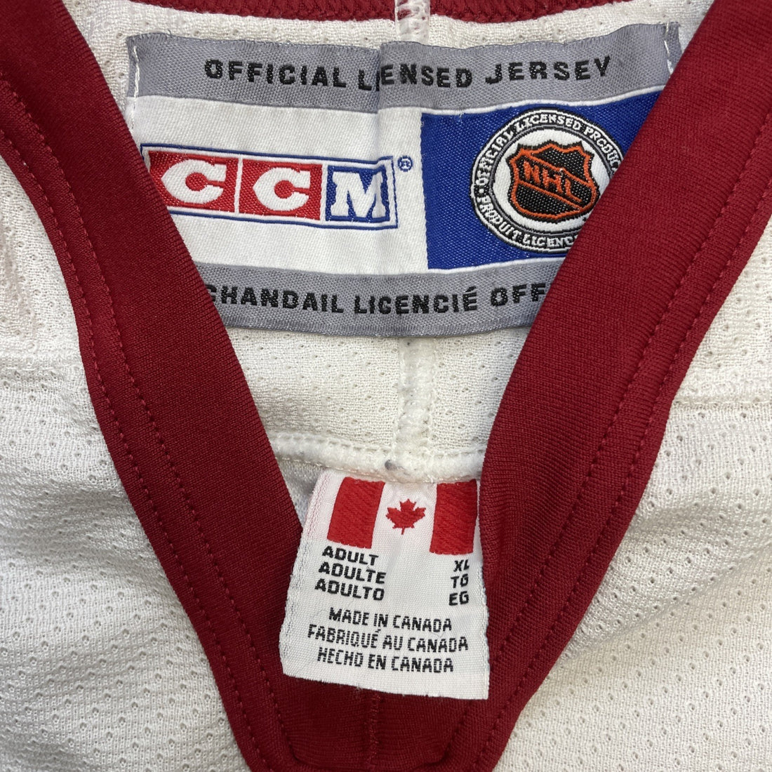 Vintage Arizona Coyotes CCM Jersey Size XL NHL