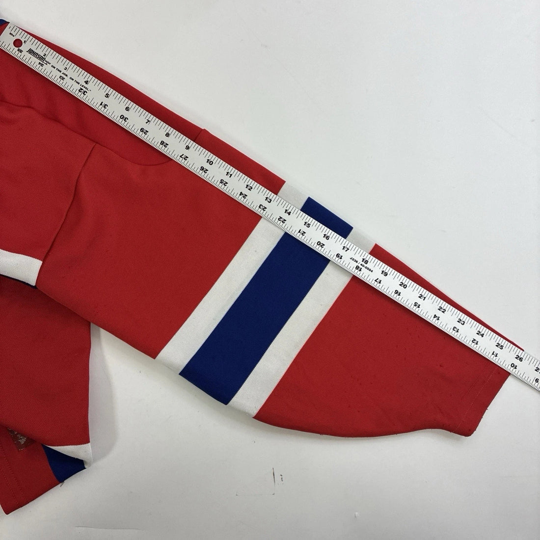 Vintage Montreal Canadiens CCM Jersey Size Small NHL