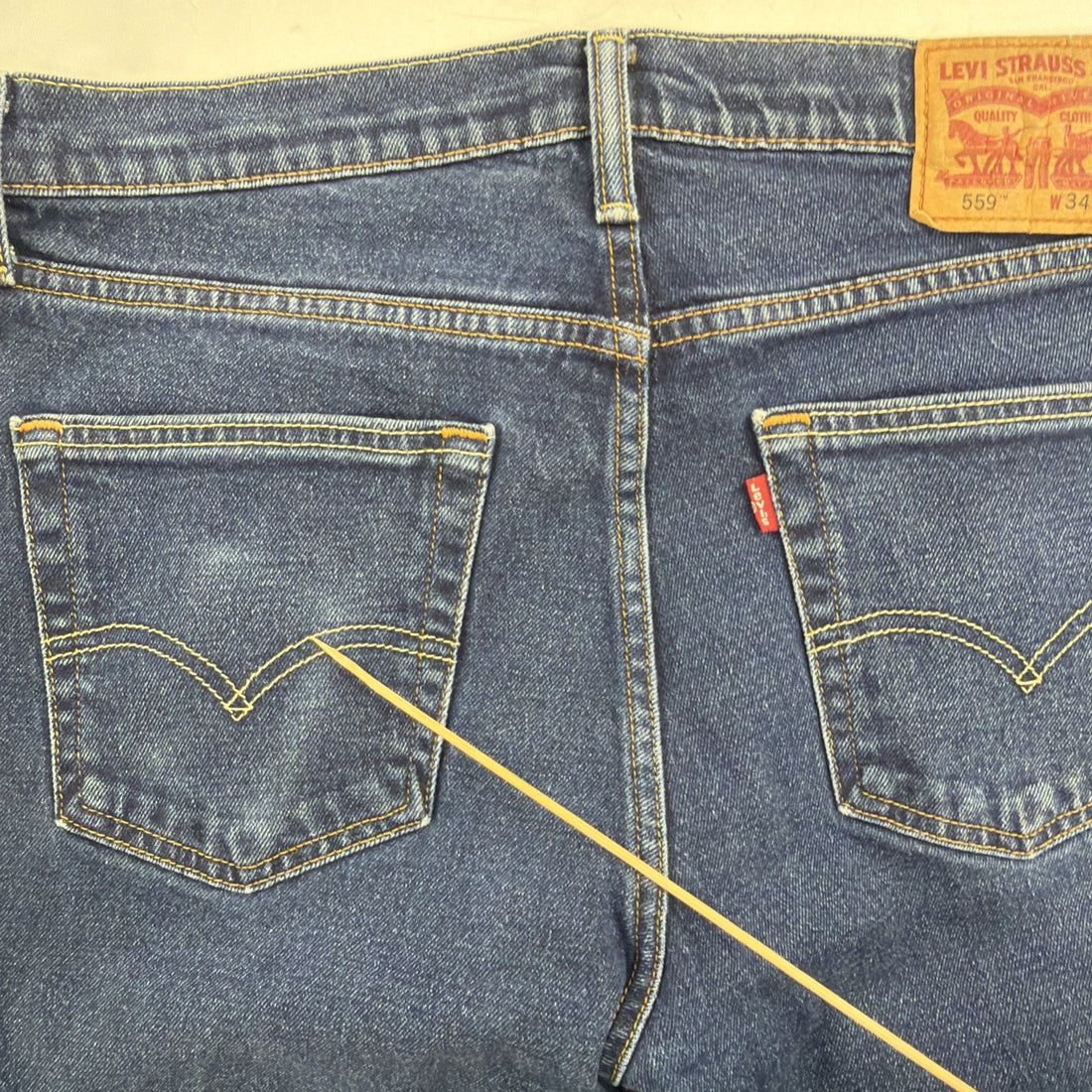 Levi Strauss & Co 559 Denim Jeans Pants Size 34 X 32