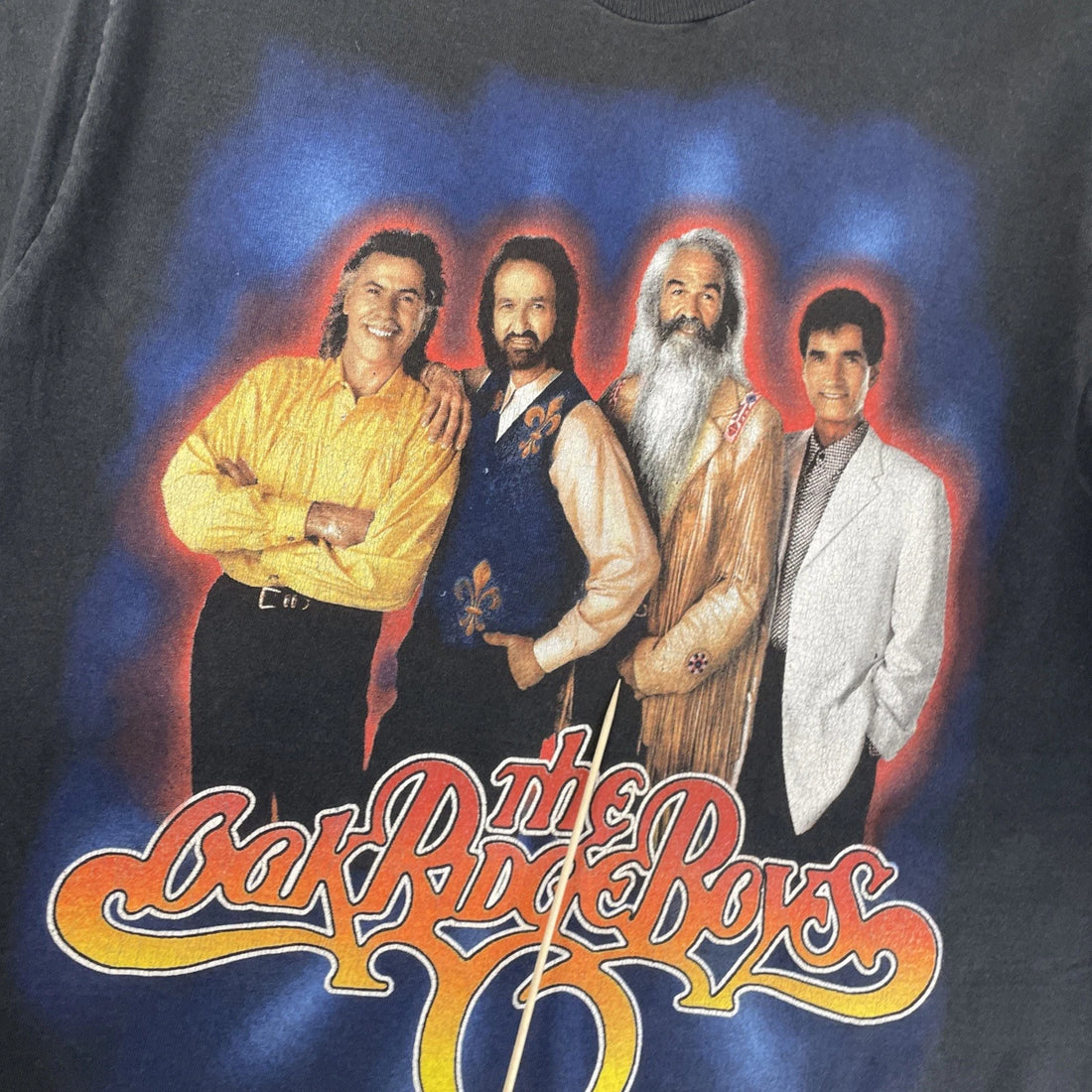 Vintage The Oak Ridge Boys T-Shirt Size Medium Cropped 90s