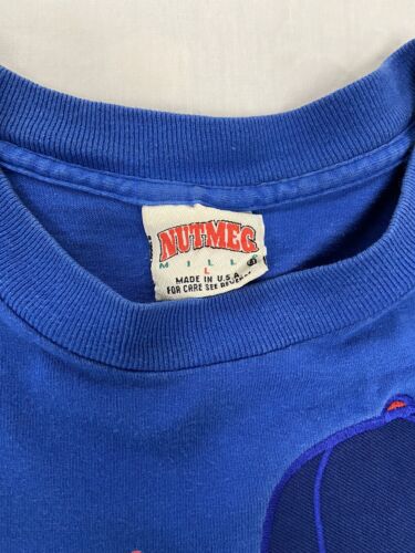 Vintage Chicago Cubs Baseball Nutmeg T-Shirt Size Large Blue 1992 90s MLB