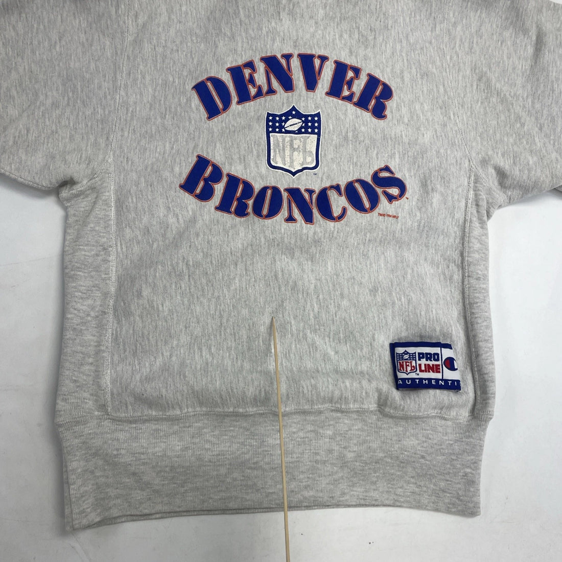 Vintage Denver Broncos Champion Reverse Weave Sweatshirt Crewneck Medium 90s NFL