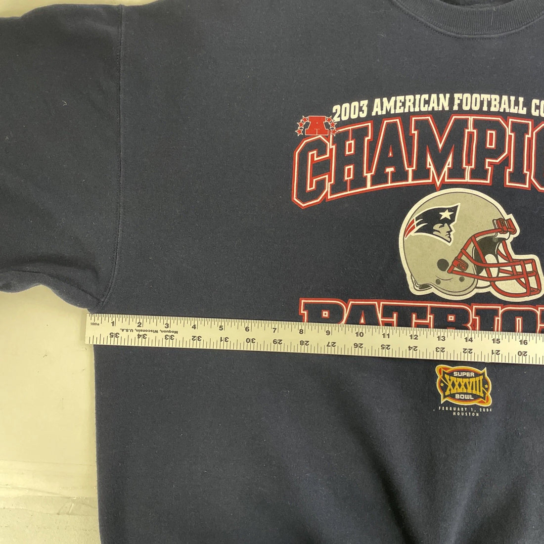 Vintage New England Patriots Super Bowl XXXVIII Sweatshirt Crewneck Size XL NFL