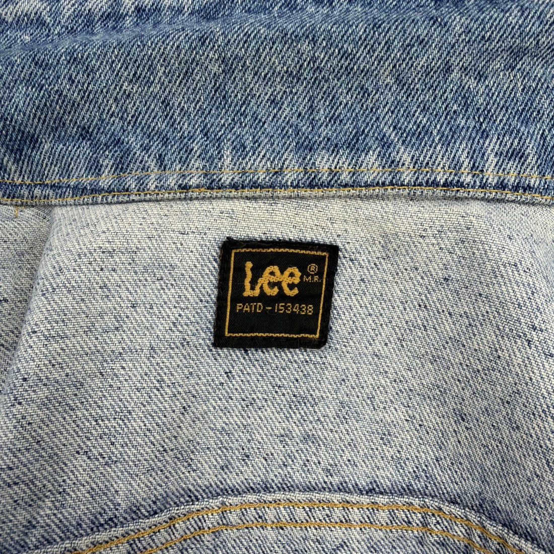 Vintage Lee Denim Trucker Jacket Size Large PATD-153438