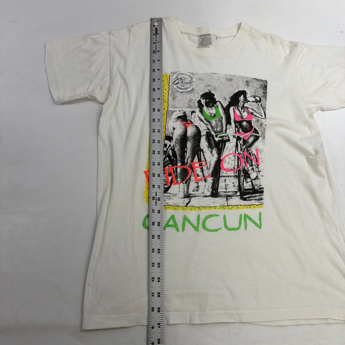 Vintage Ride On Cancun Beach Babes T-Shirt Size Large 90s