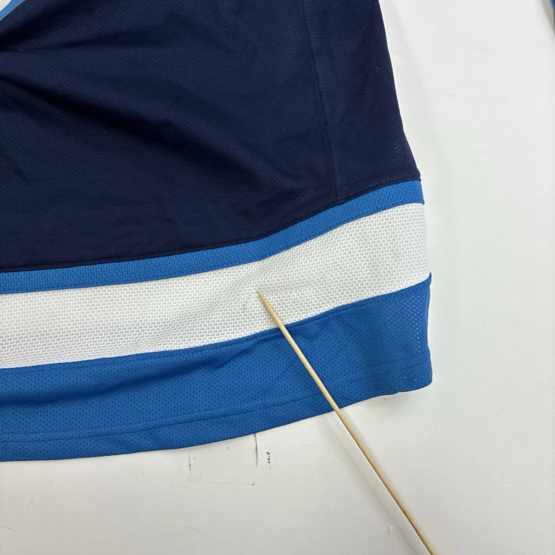 Winnipeg Jets Jacob Trouba Reebok Hockey Jersey Size Large NHL