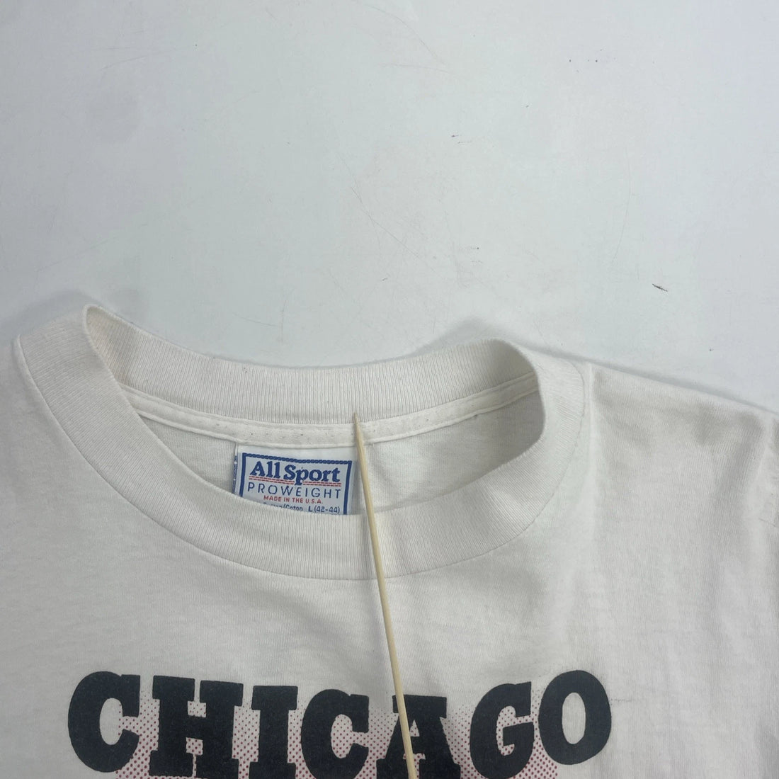 Vintage Chicago Bulls Hot Hoops T-Shirt Size Large 90s NBA