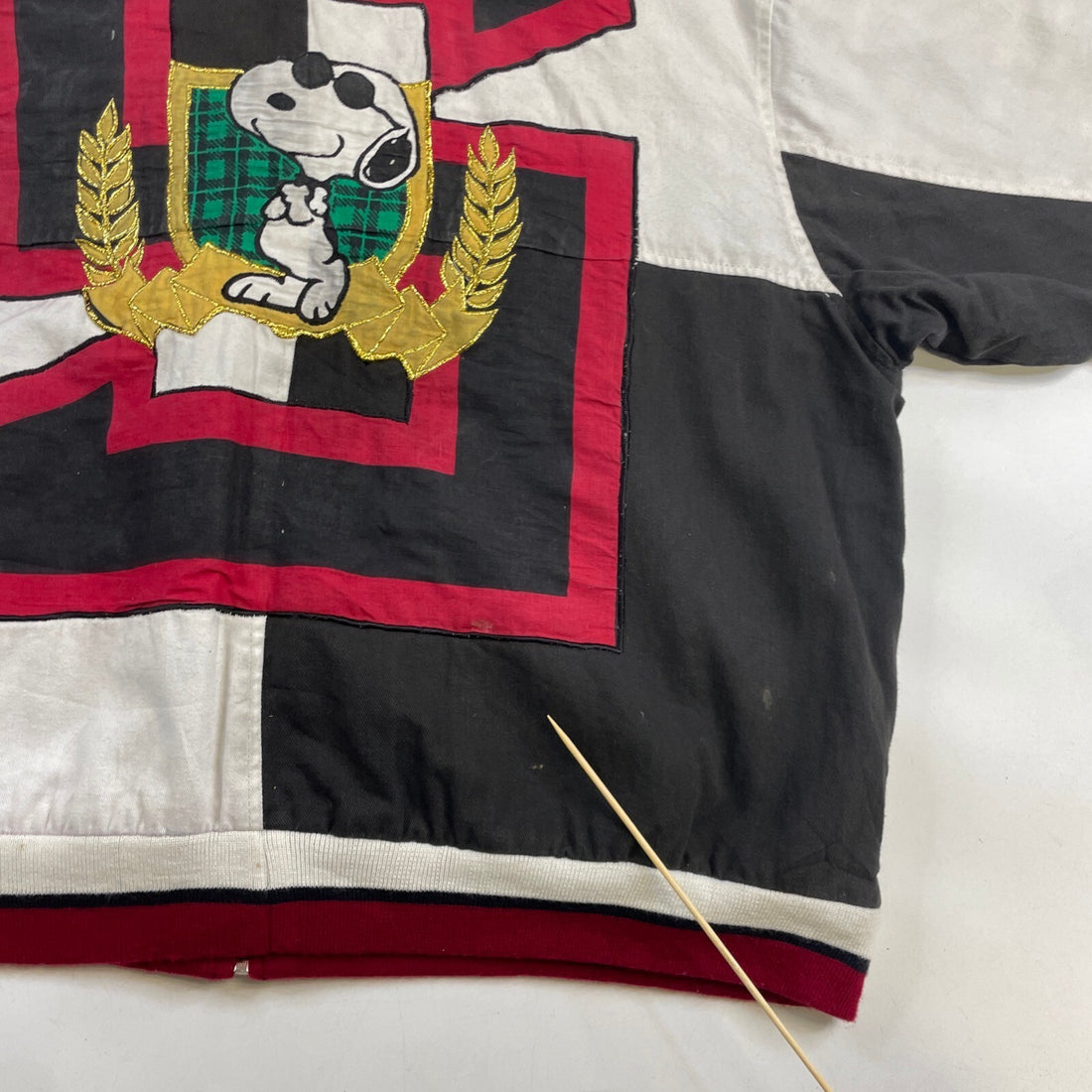 Vintage Peanuts Snoopy Joe Cool Bomber Jacket Size Medium