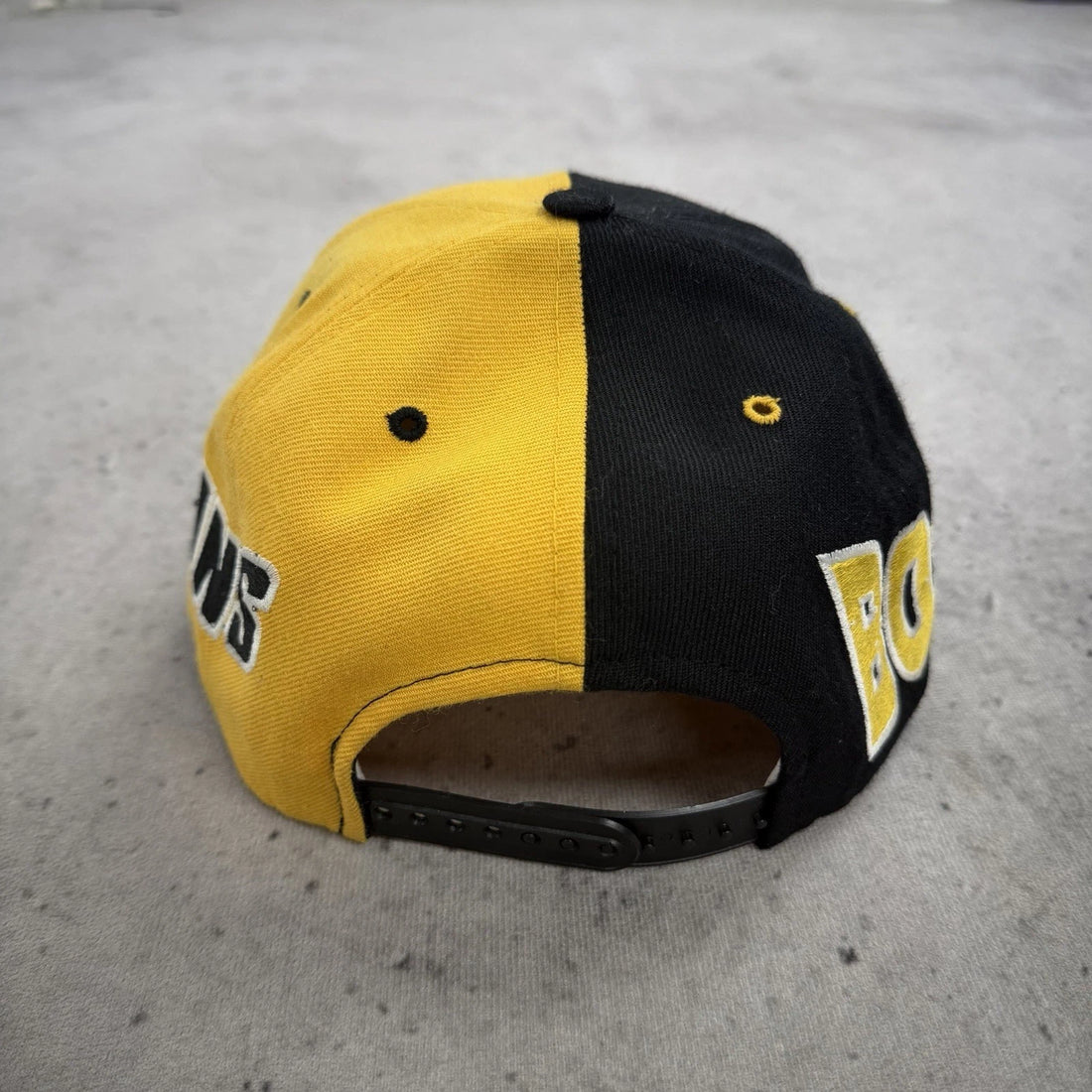 Boston Bruins Split Two Tone Wool Snapback Hat Cap OSFA NHL