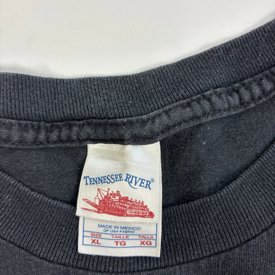Vintage Office Space Mondays Movie T-Shirt Size XL 2005