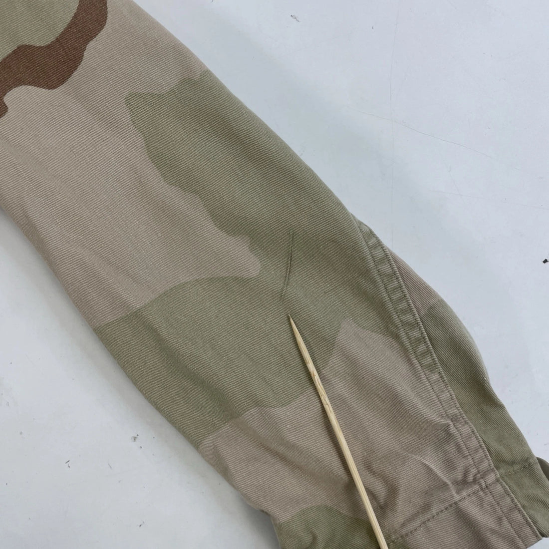 U.S. Army Military Camo Field Jacket Size Medium Short