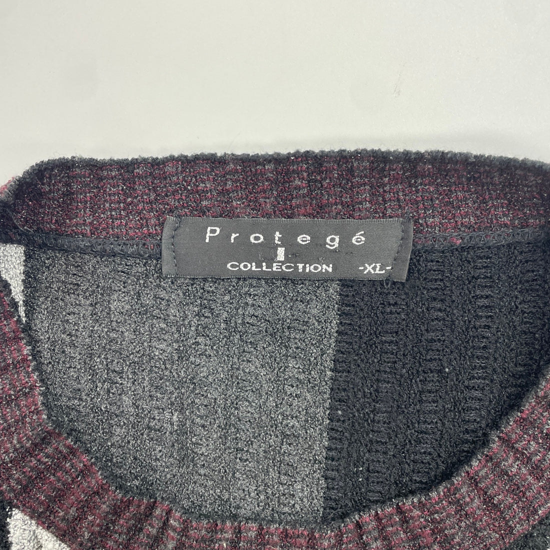 Vintage Protege Collection 3D Knit Sweater Size XL