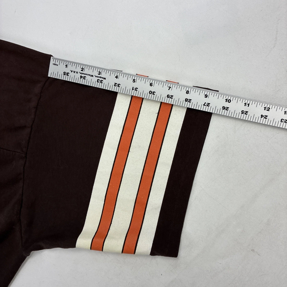 Vintage Cleveland Browns Logo 7 Jersey T-Shirt Size XL 90s NFL