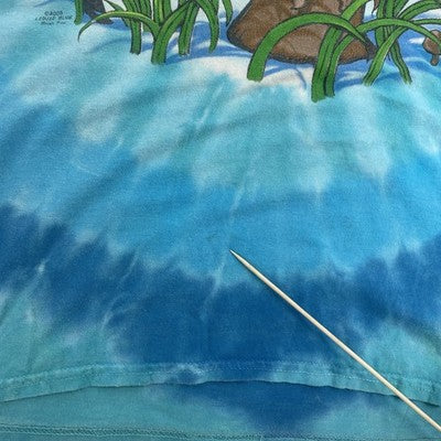Vintage Alice In Wonderland Liquid Blue Tie Dye T-Shirt Size Large 2003