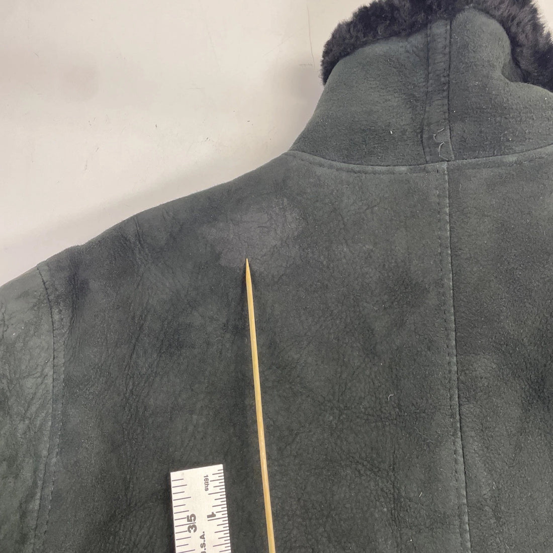 Vintage Danier Shearling Sheepskin Leather Coat Jacket Womens Size Medium Black