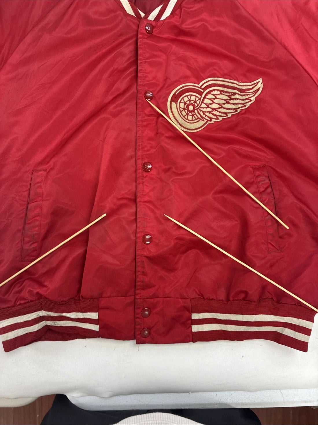 Vintage Detroit Red Wings Chalk Line Satin Bomber Jacket Size XL NHL