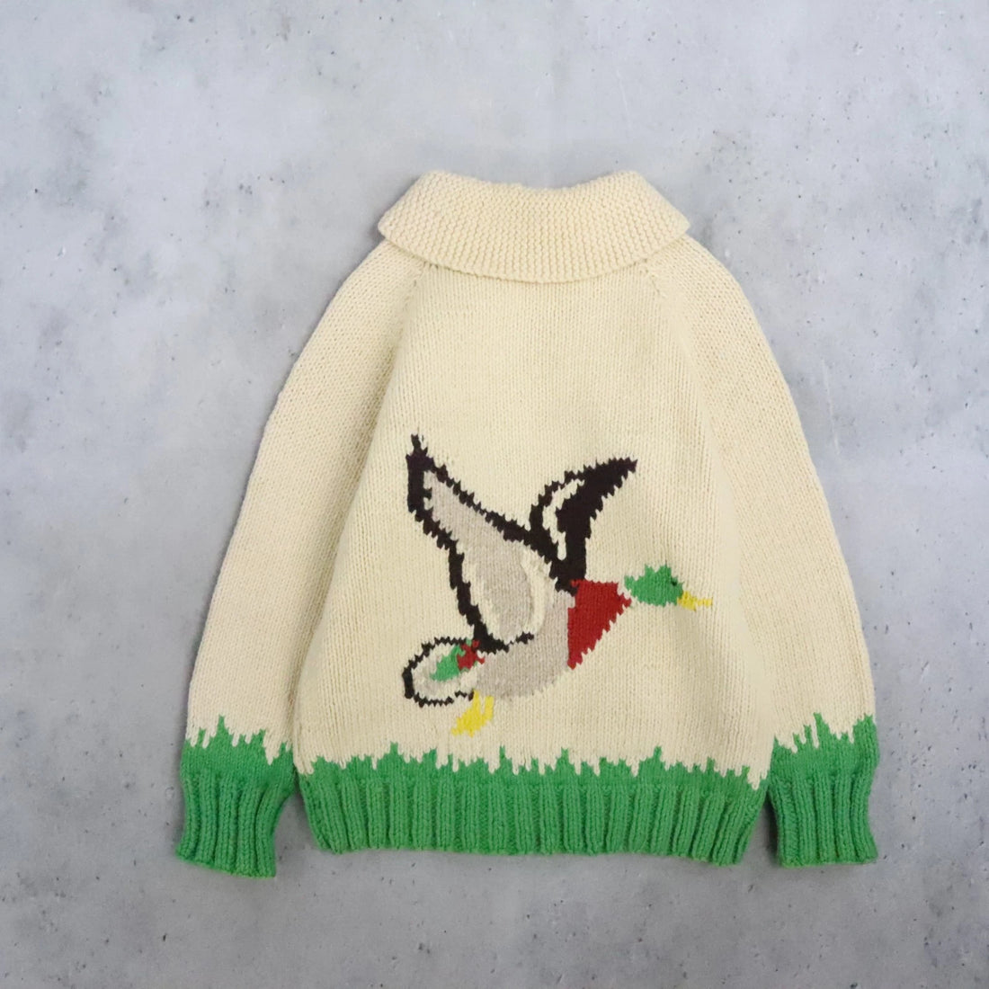 Duck Pheasant Wool Knit Cowichan Sweater Size Small Vintage