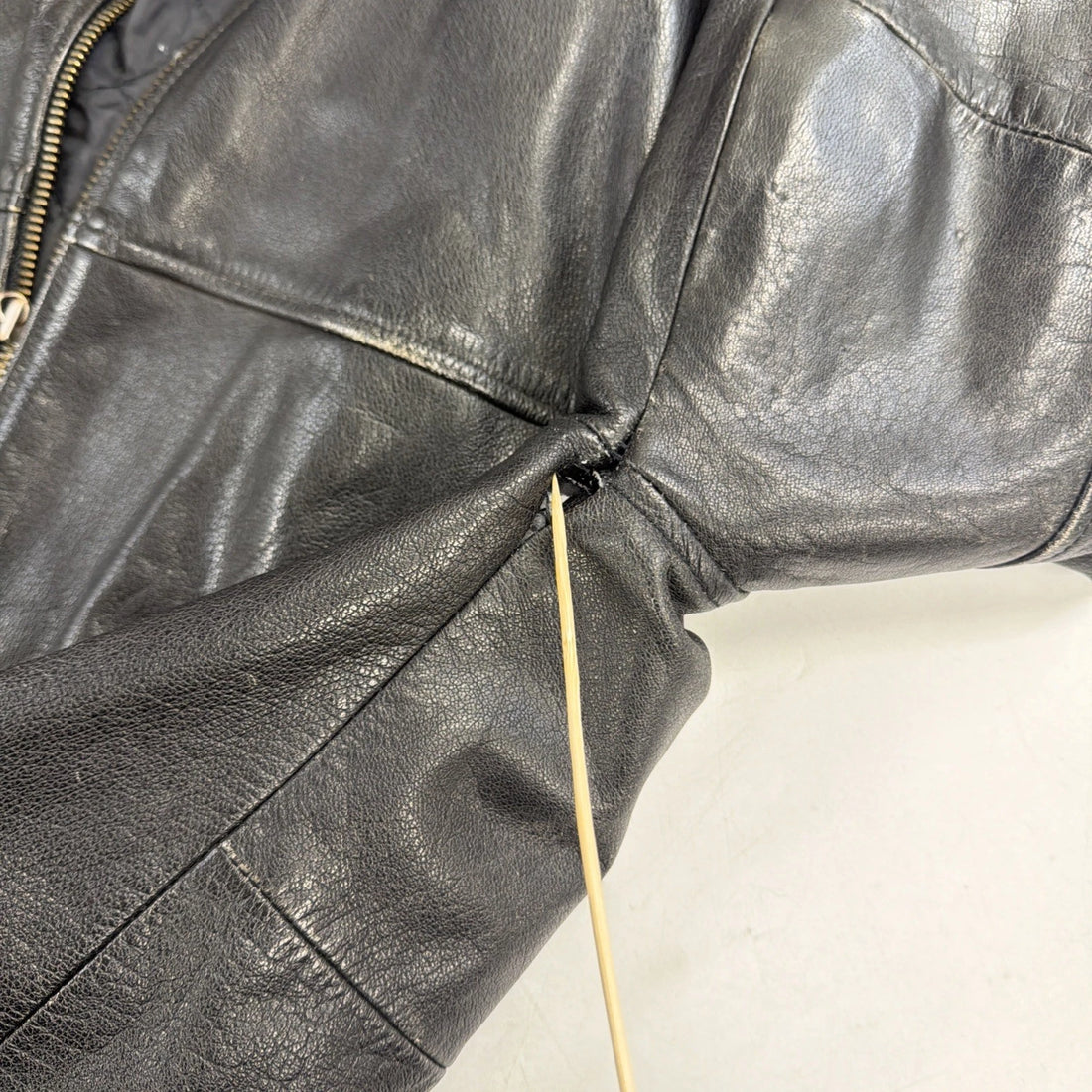 Vintage Cherokee Leather Bomber Jacket Size Large Black