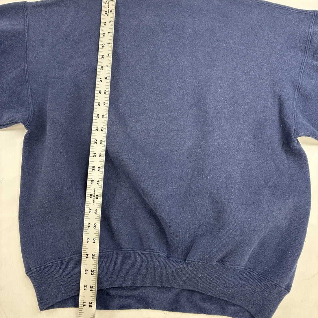 Vintage University Of Pennsylvania Crest Crewneck Sweatshirt Size Large 90s