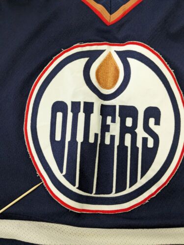 Vintage Edmonton Oilers CCM Hockey Jersey Size Large Blue NHL