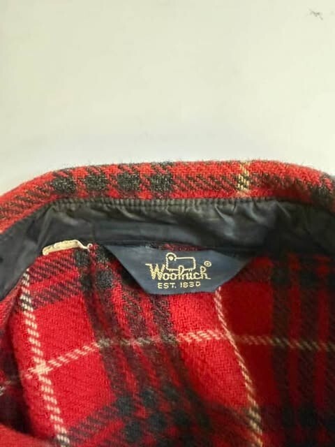 Vintage Woolrich Wool Button Up Shirt Size Large Red Plaid 80s