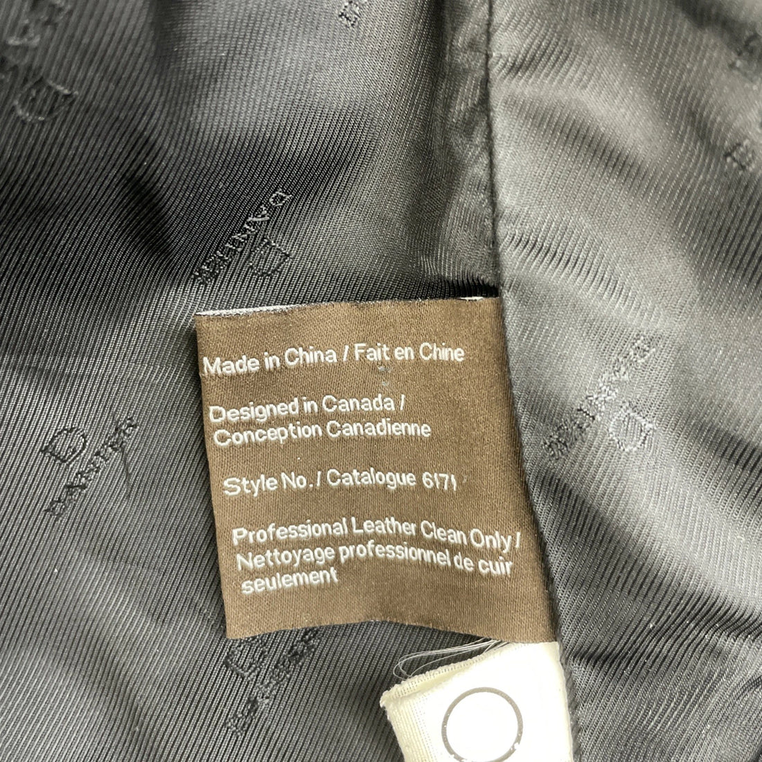 Danier Leather Coat Jacket Size Large Black