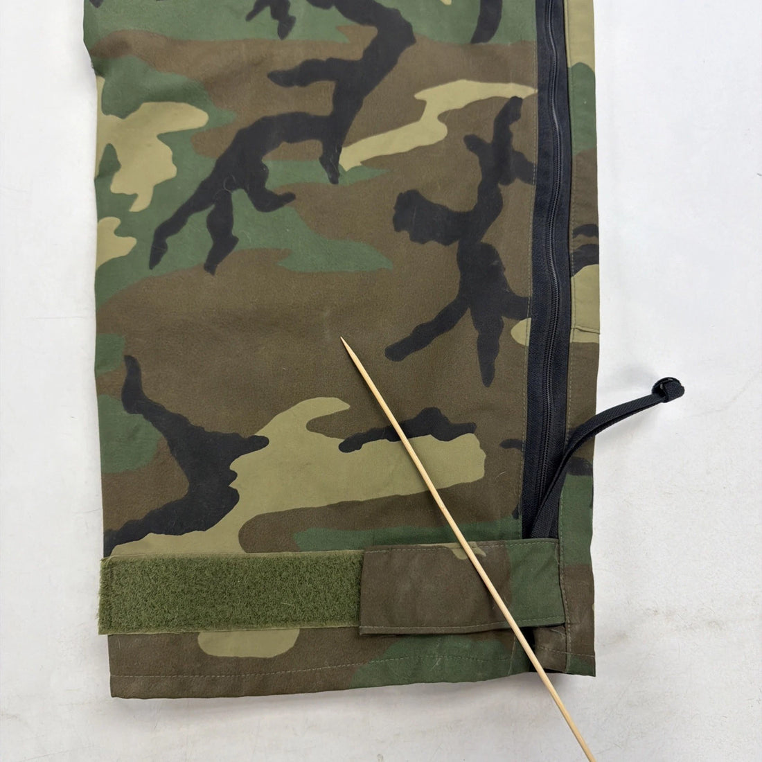 Vintage Woodland Camo Nylon Cold Weather Trousers Pants Size Large