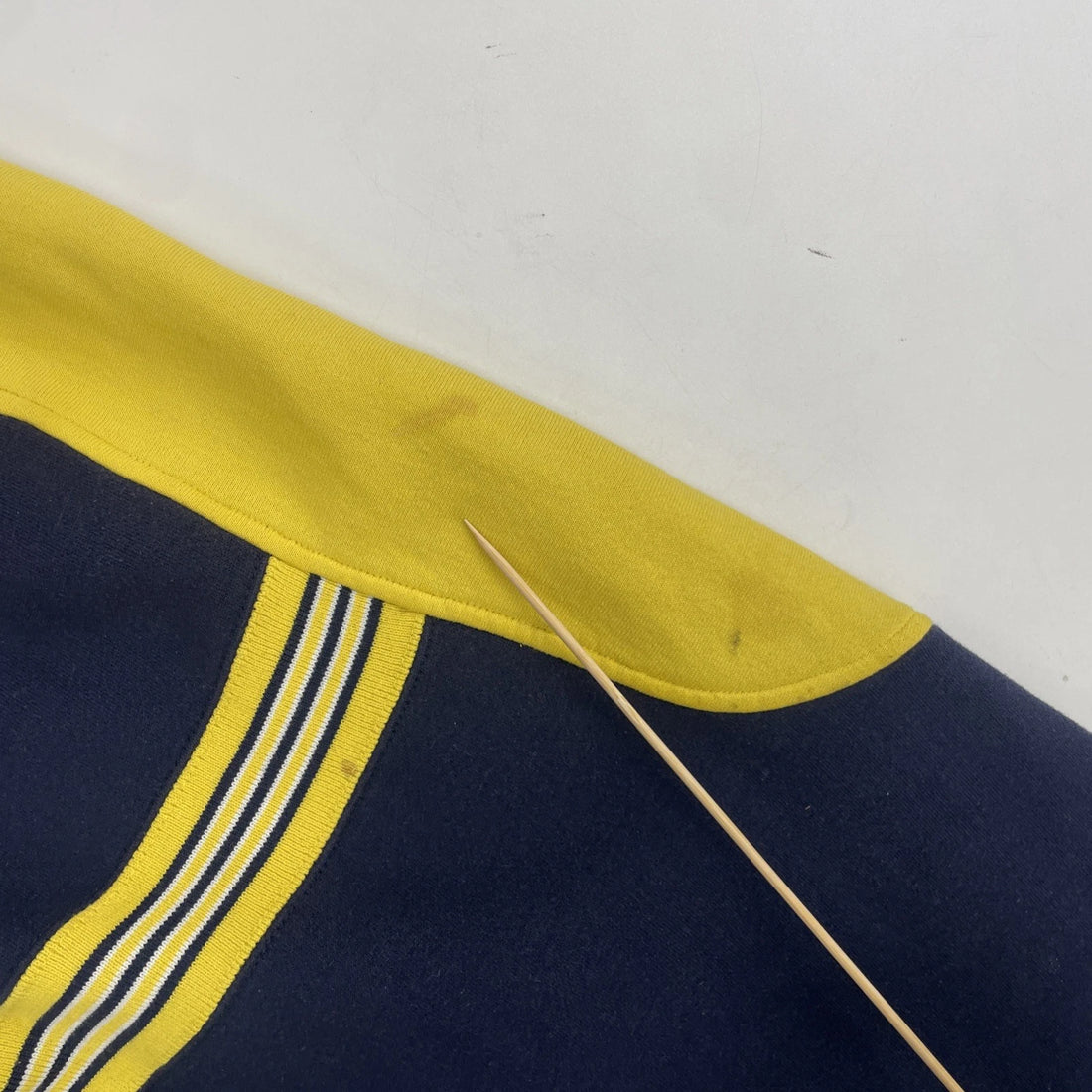 Michigan Wolverines Crewneck Sweatshirt Size XL NCAA
