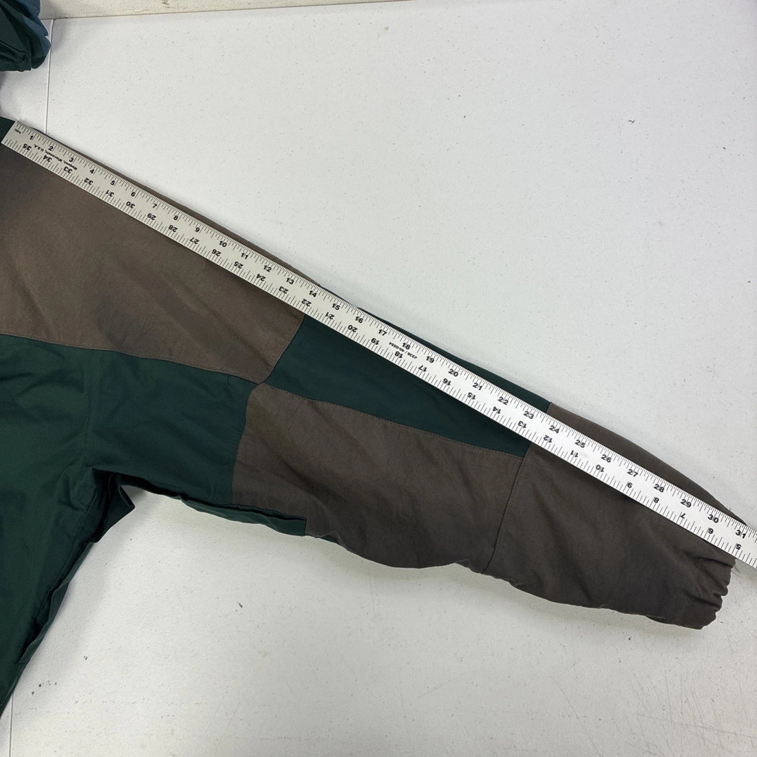 Vintage Nike ACG Light Mountain Jacket Size Medium Green