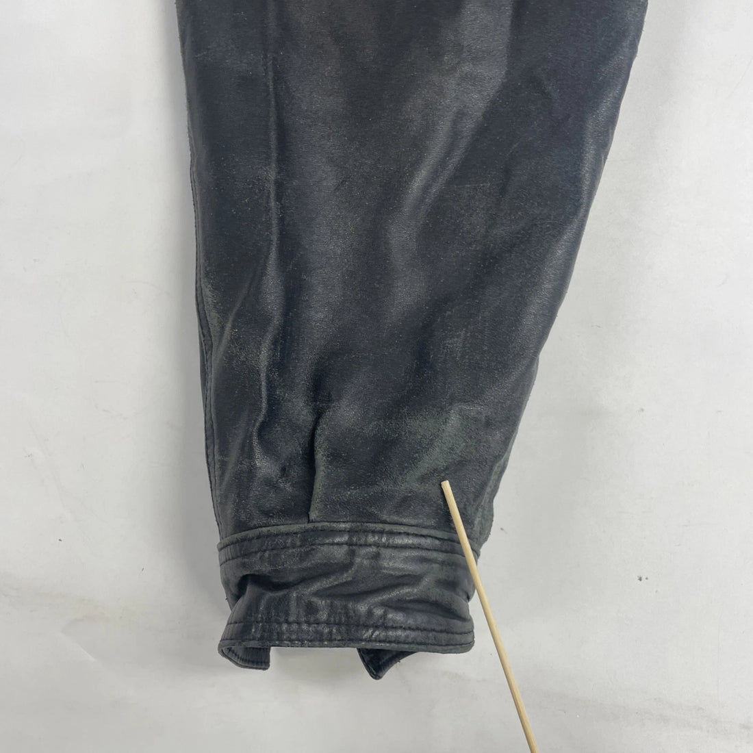 Vintage Harry Rosen Leather Bomber Jacket Size 44 Black
