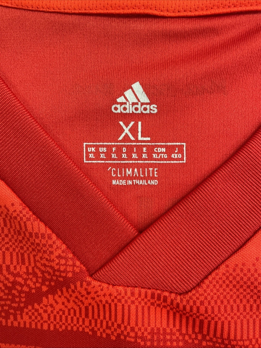 FC Bayern Munchen Adidas Soccer Football Jersey Size XL Long Sleeve Bundesliga