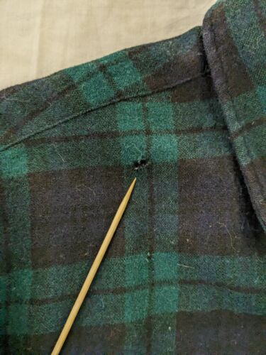 Vintage Pendleton Wool Lodge Button Up Shirt Size Large Blackwatch Tartan