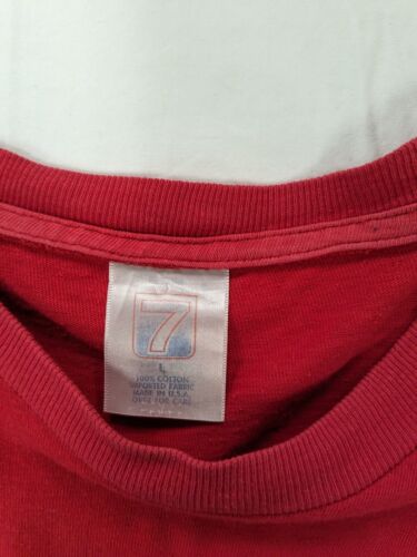 Vintage Chicago Bulls Logo 7 T-Shirt Size Large Red 90s NBA