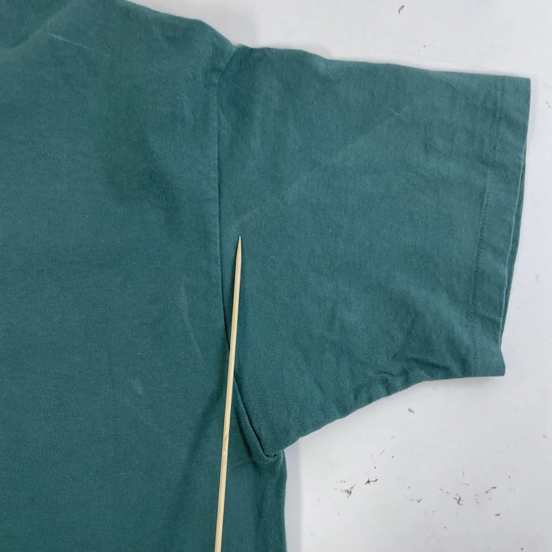 Vintage Bugs Bunny Warner Bros T-Shirt Size Medium 1999 90s