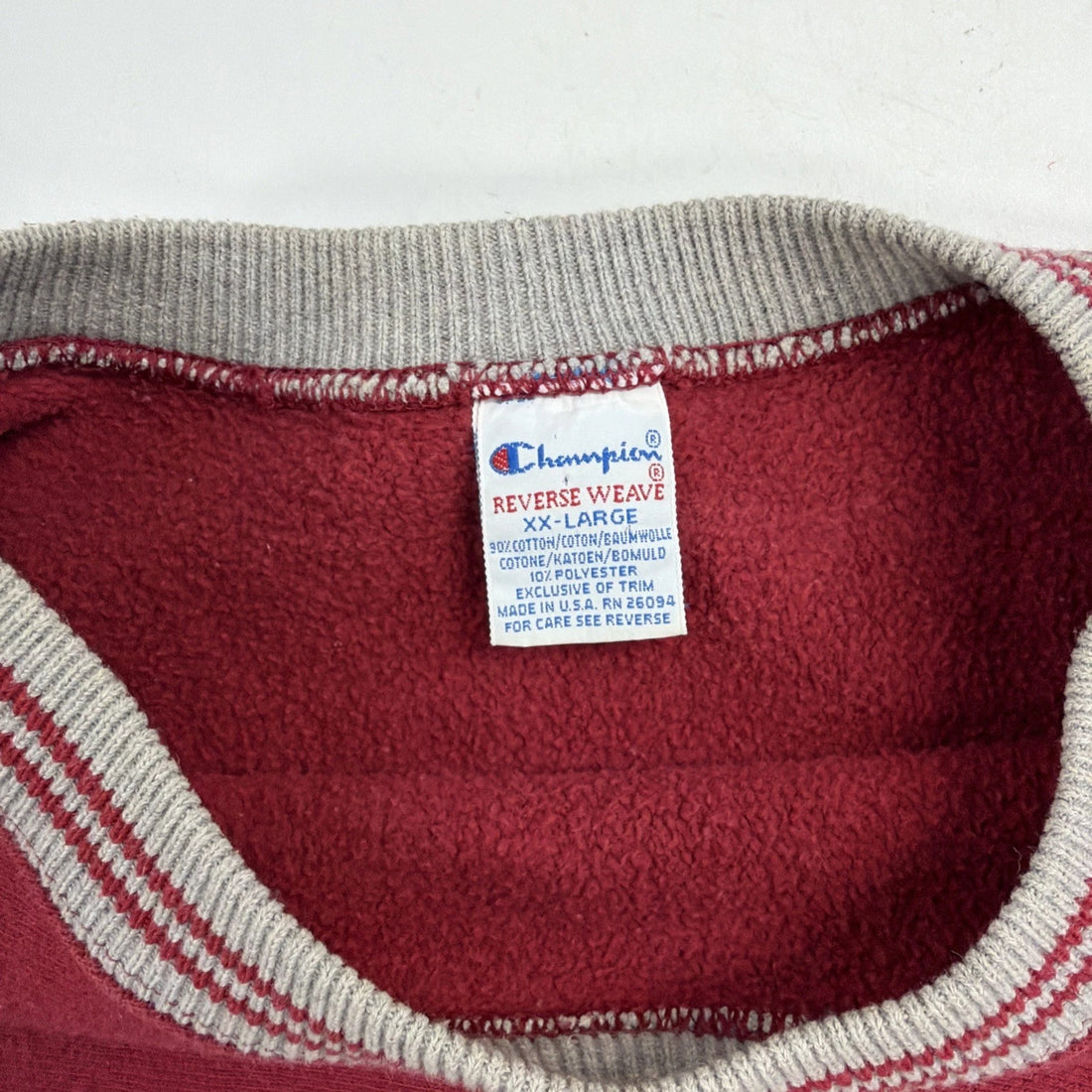 Vintage Champion Reverse Weave Crewneck Sweatshirt Size 2XL Red Spell Out 90s