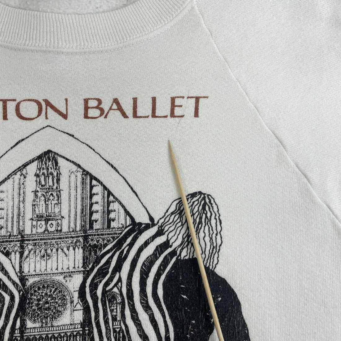 Vintage Houston Ballet Hunchback Of Notre Dame Crewneck Sweatshirt Size Medium