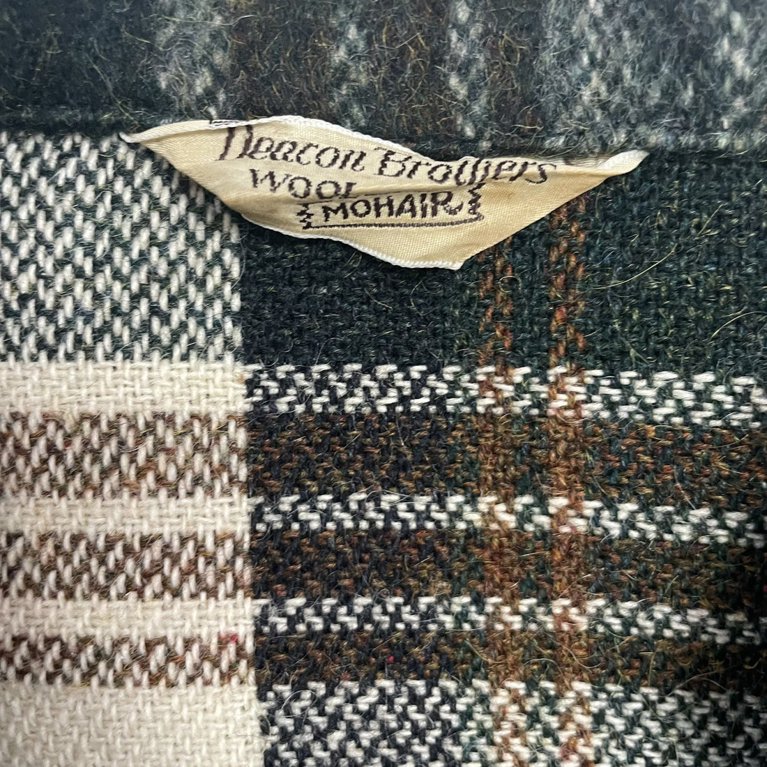 Vintage Deacon Brothers Mohair Wool Button Up Shirt Size XL Plaid Green