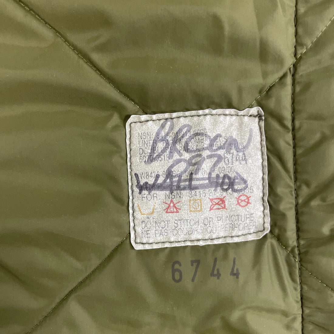 Vintage Military Combat Jacket Liner Size Large Green