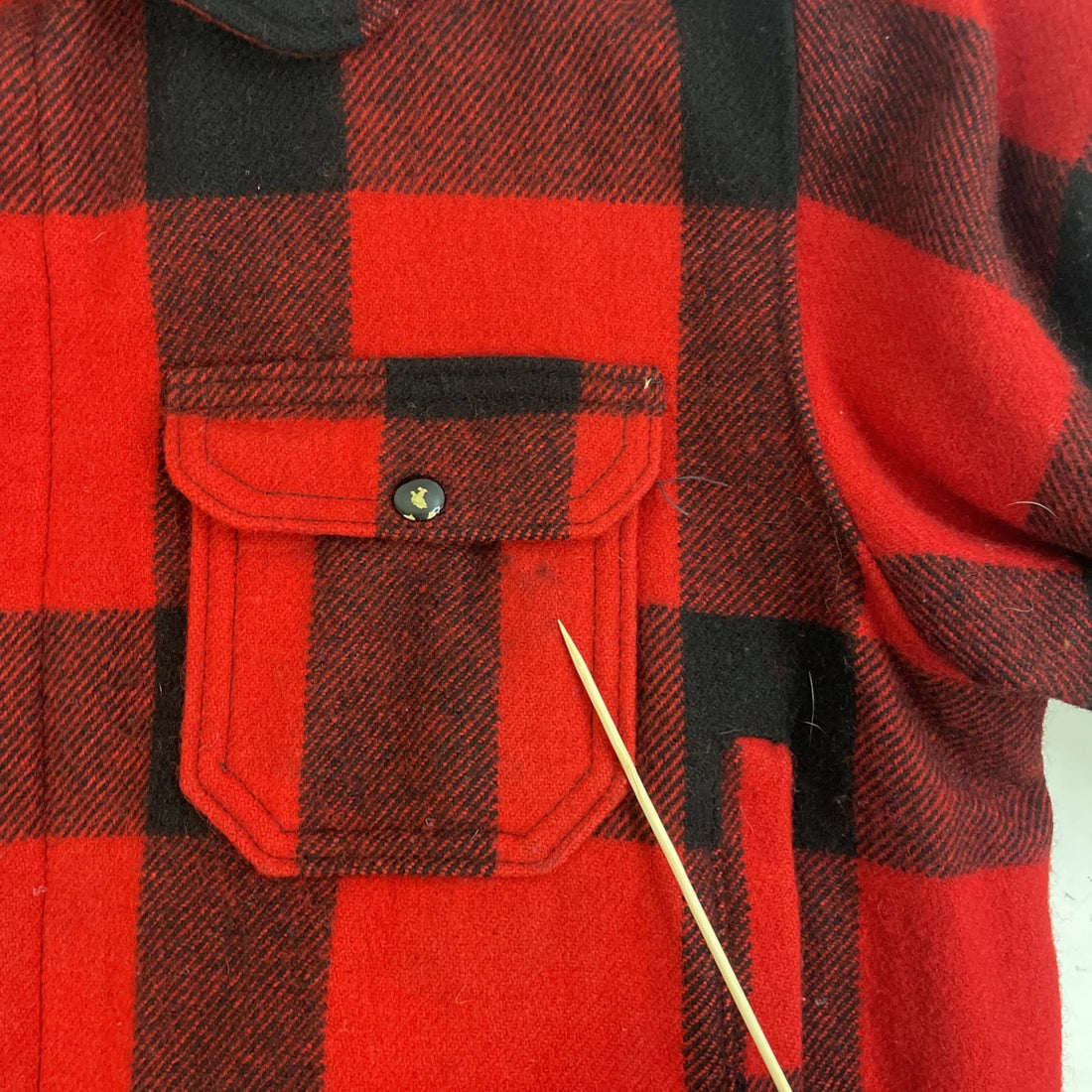 Vintage Woolrich Wool Mackinaw Hunting Coat Jacket Size 48 Buffalo Plaid