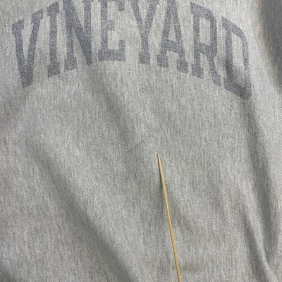 Vintage Vineyard Crewneck Sweatshirt Size Large Gray
