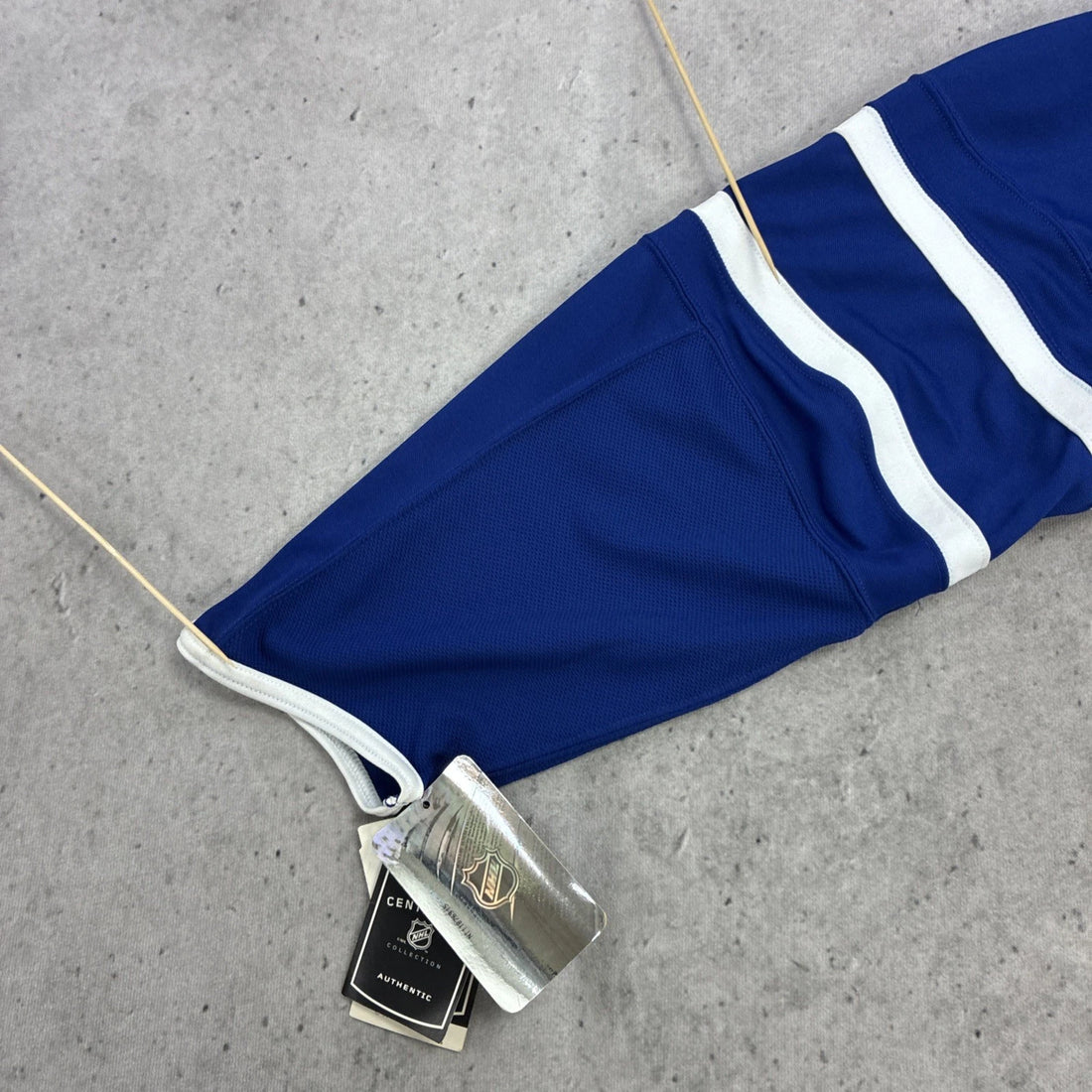 Toronto Maple Leafs Authentic Center Ice Reebok Jersey Size 54 NHL NWT