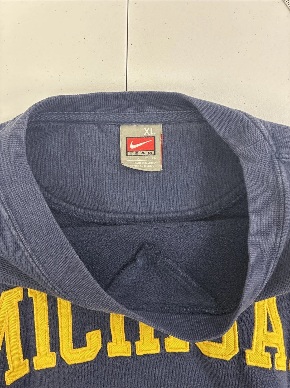 Michigan Wolverines Nike Crewneck Sweatshirt Size XL NCAA