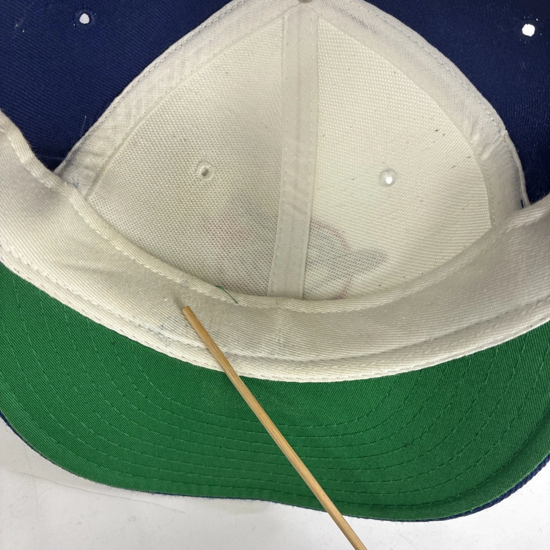 Toronto Blue Jays New Era Wool Fitted Hat Cap Size 6 7/8 MLB
