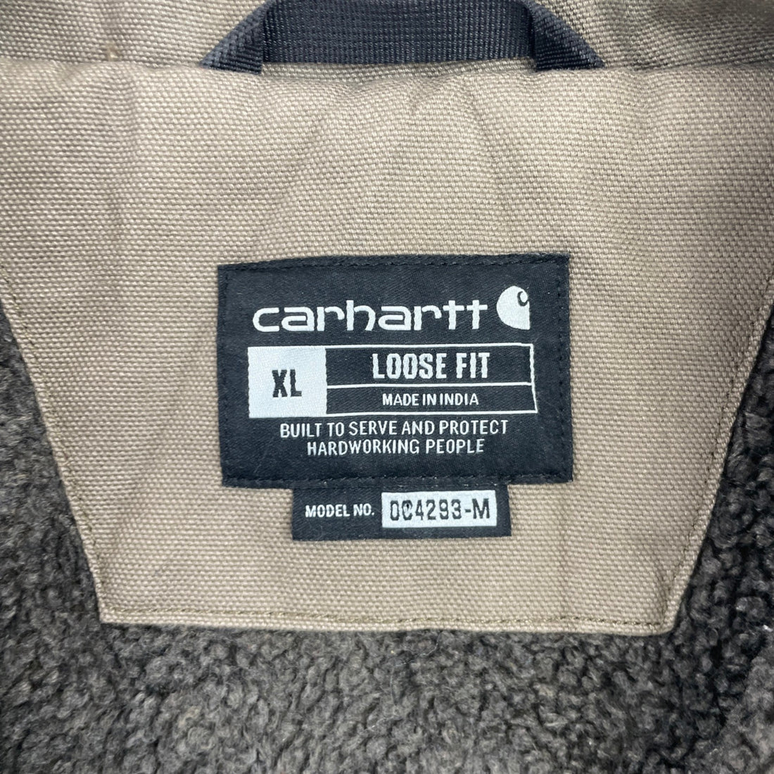 Carhartt Work Jacket Size XL Sherpa Lined Loose Fit